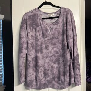 Purple/lavender tie die longlseeve top